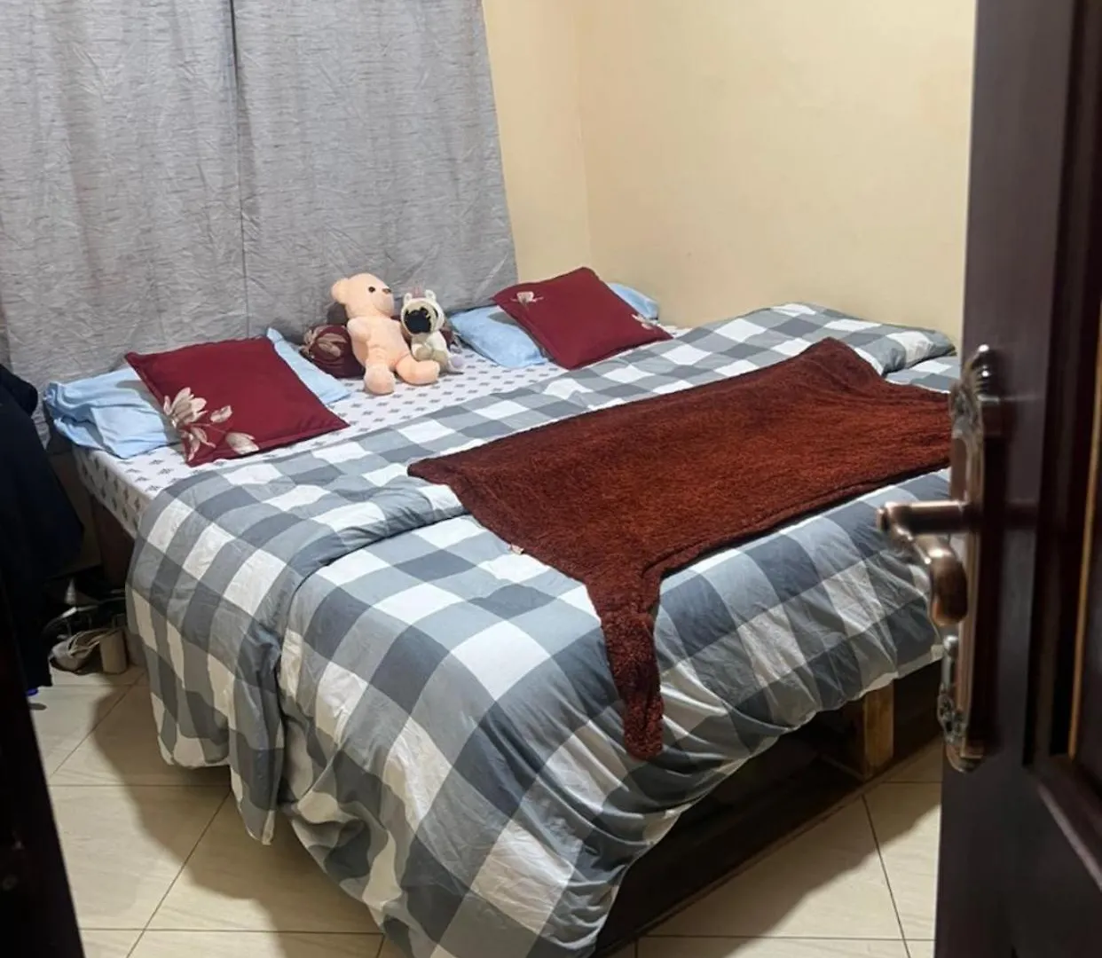 China Properties Entebbe